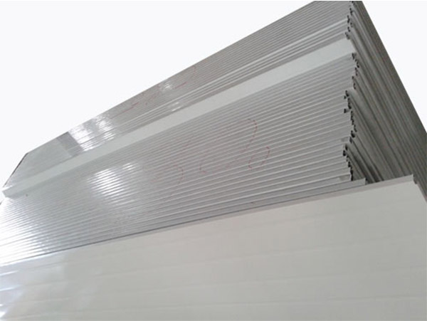 不銹鋼冷庫板的發展趨